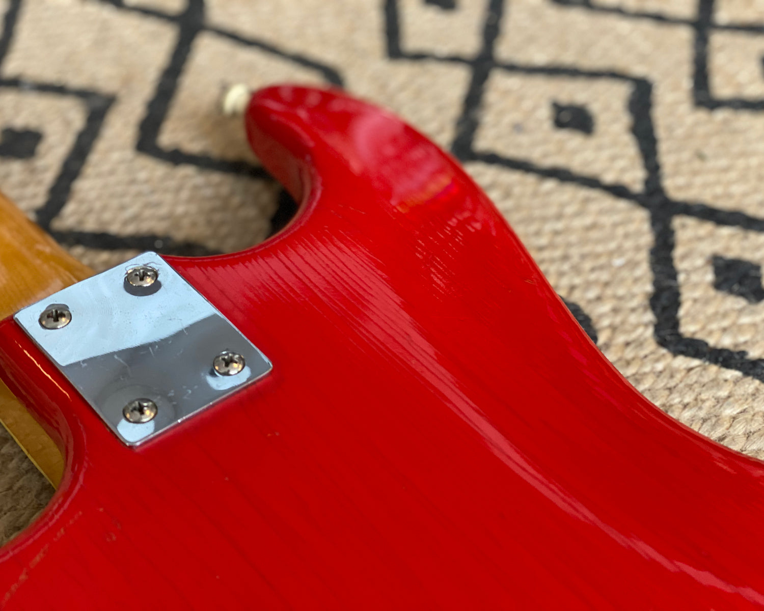 60s Hofner 173 Super Solid III - Red w/ OHSC 🇩🇪 – Found Sound