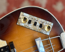 Load image into Gallery viewer, 1968/1969 Höfner 500/1 Violin Bass / Beatle Bass - Made in Germany (Rare Factory Black Neck) w/ HSC
