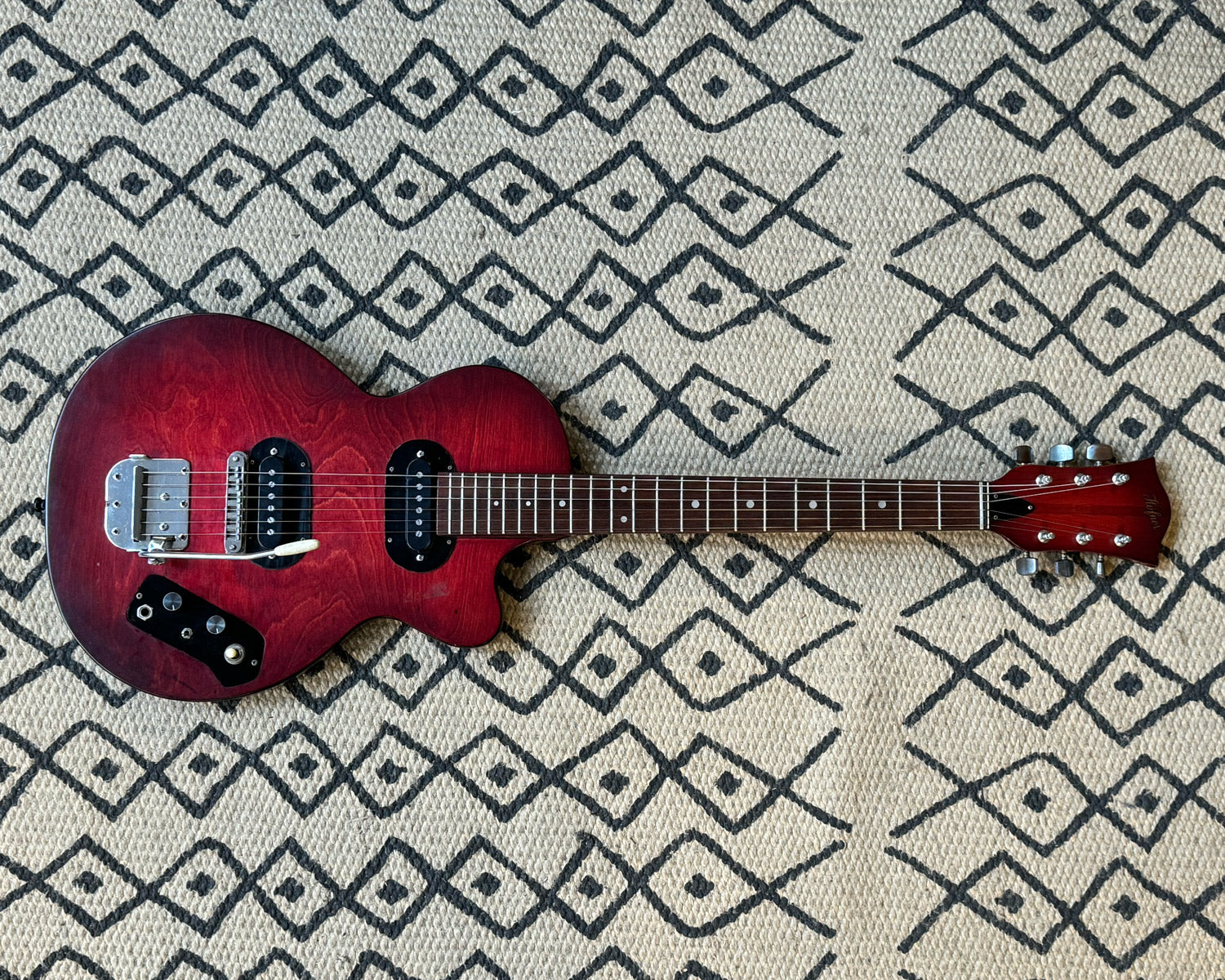 Vintage Hofner Colorama II (Version 2) - Modified – Found Sound