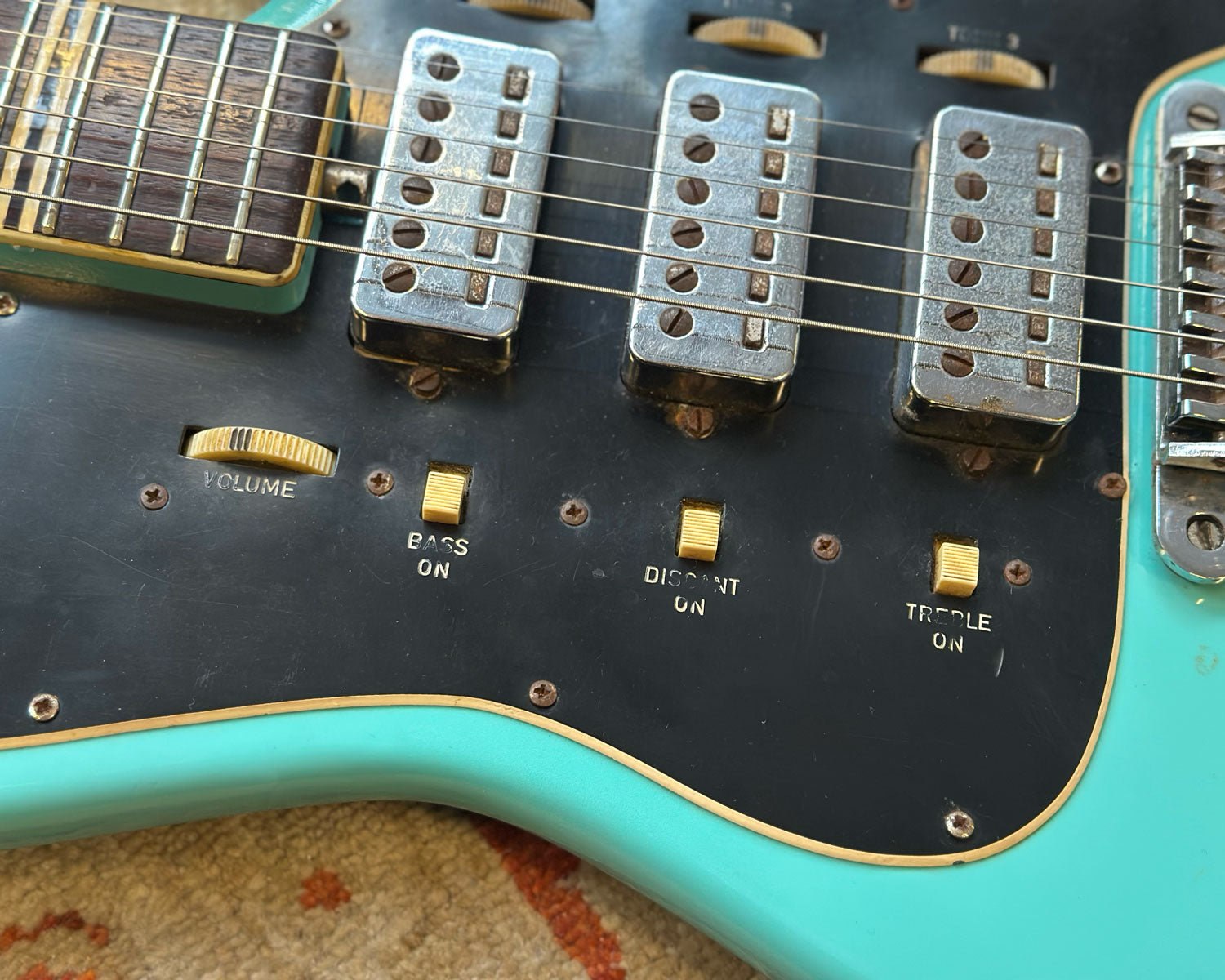 1960s Hofner Galaxie 176 Deluxe – Found Sound