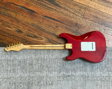 Load image into Gallery viewer, Hohner ST 59 Strat
