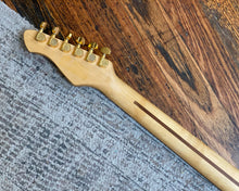 Load image into Gallery viewer, Hohner ST 59 Strat
