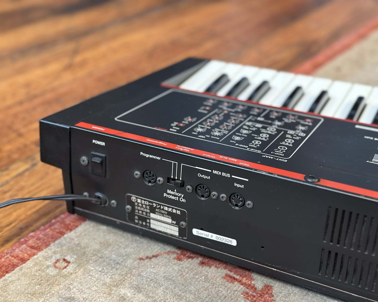 Vintage Roland JX-3P with KIWI-3P Mod – Found Sound