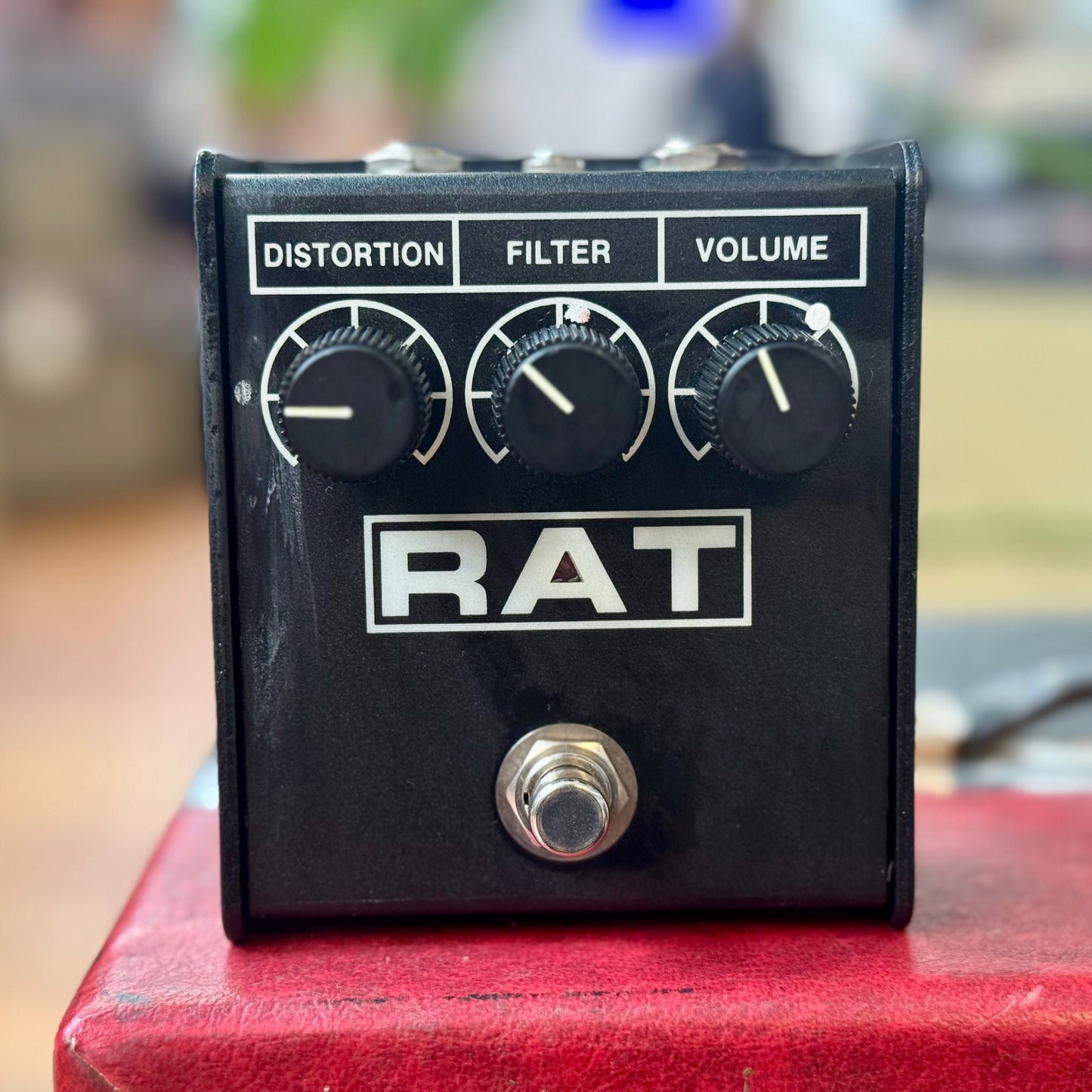Pro Co White Face RAT RAT2 Flat Top LED Distortion Pedal
