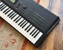 Load image into Gallery viewer, YAMAHA SY77 Music Synthesizer
