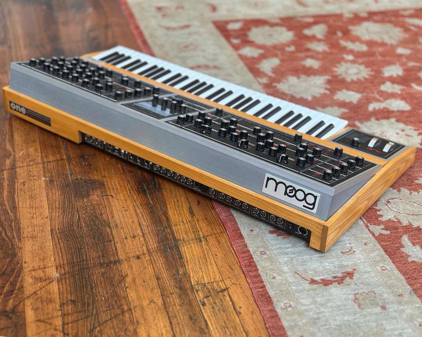 Moog ONE 16 Voice Tri-Timbral Polyphonic Analogue Synthesizer