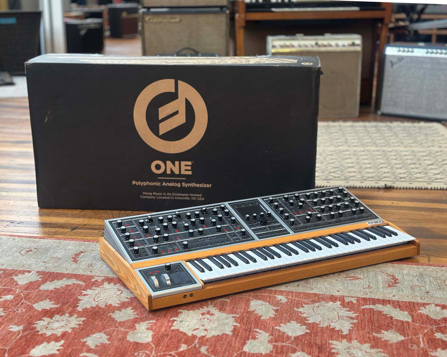 Moog ONE 16 Voice Tri-Timbral Polyphonic Analogue Synthesizer