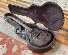 Load image into Gallery viewer, Godin Flat 5 Standard
