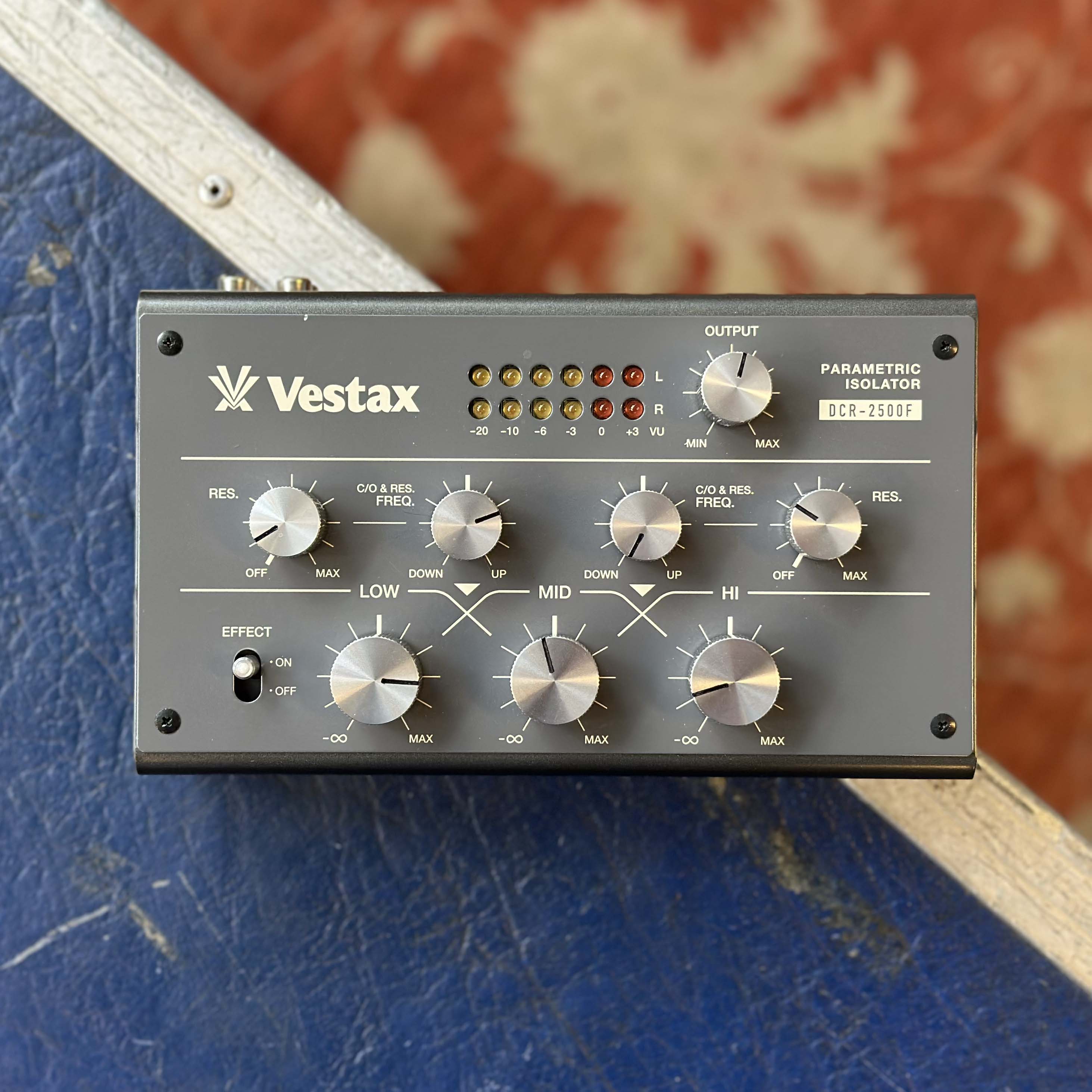 Vestax DCR-2500F – Found Sound