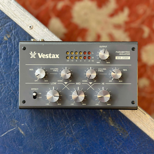 Vestax DCR-2500F