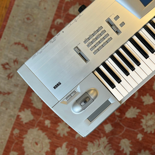 1998 KORG Trinity V3 Pro 76-Key 32-Voice Polyphonic Workstation