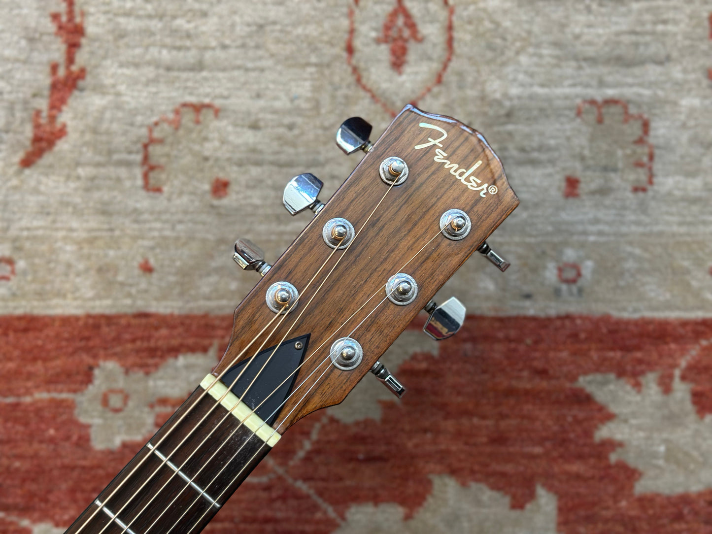 Fender FR-50 Resonator