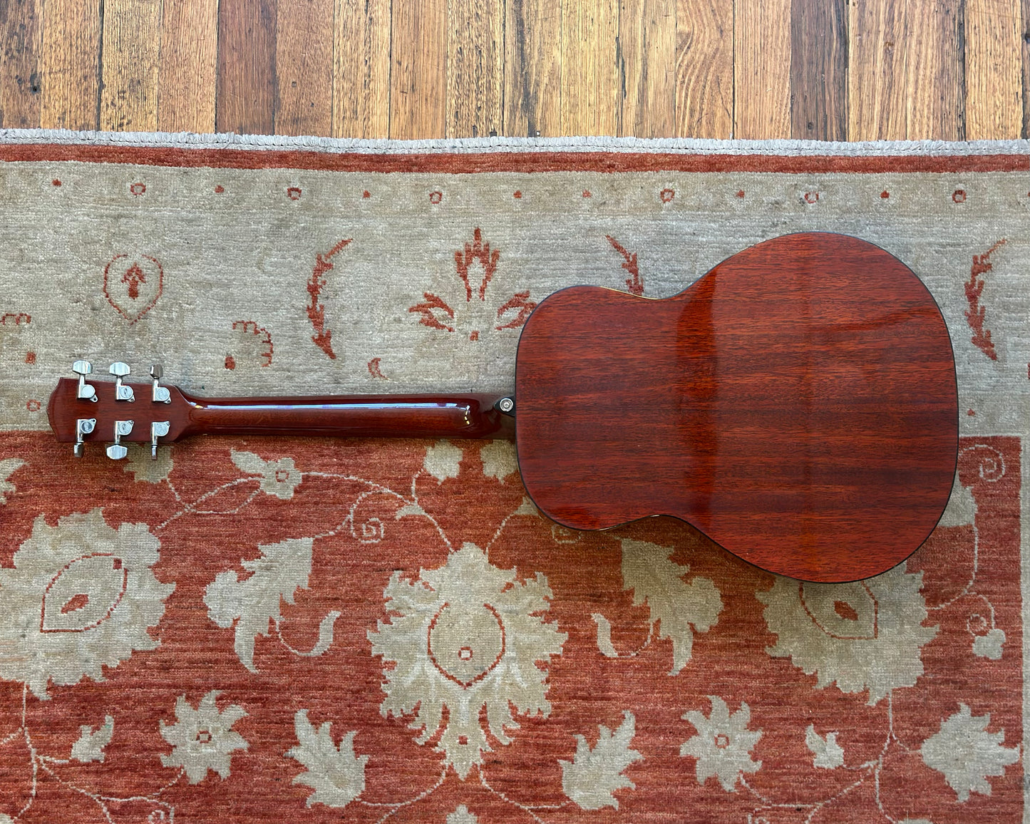 Fender FR-50 Resonator