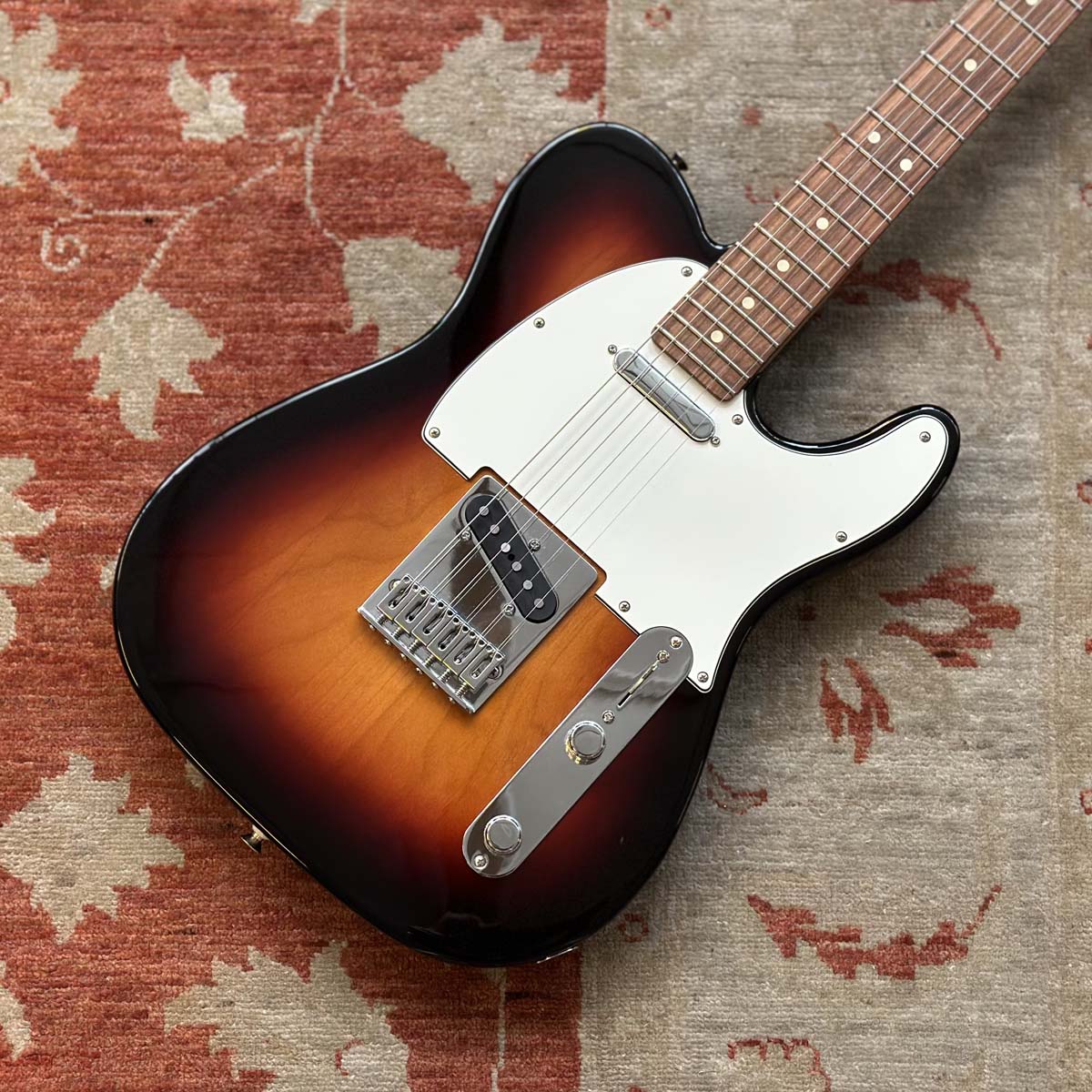 2021 Fender Player Telecaster - 3 Colour Sunburst - 75th Anniversary