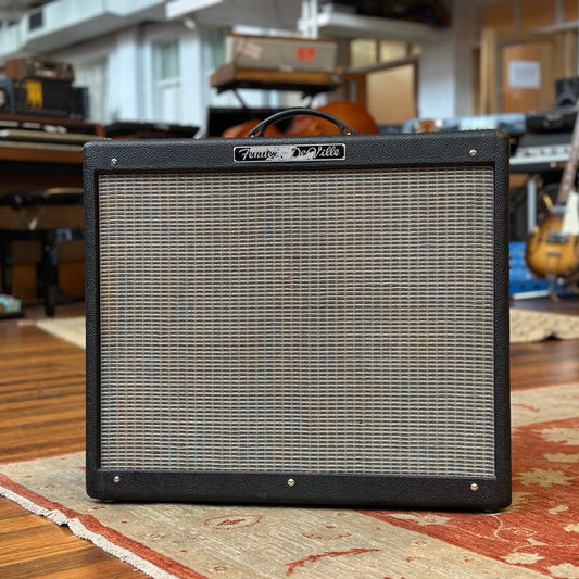 Fender Hot Rod DeVille 212 60 Watt 2x12" Guitar Amplifier w/Spring Reverb