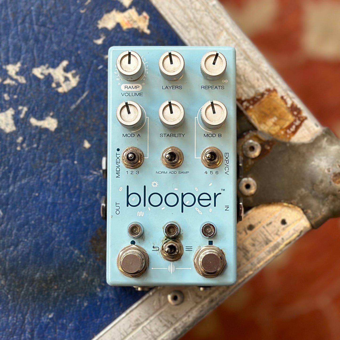 Chase Bliss Blooper Bottomless Looper