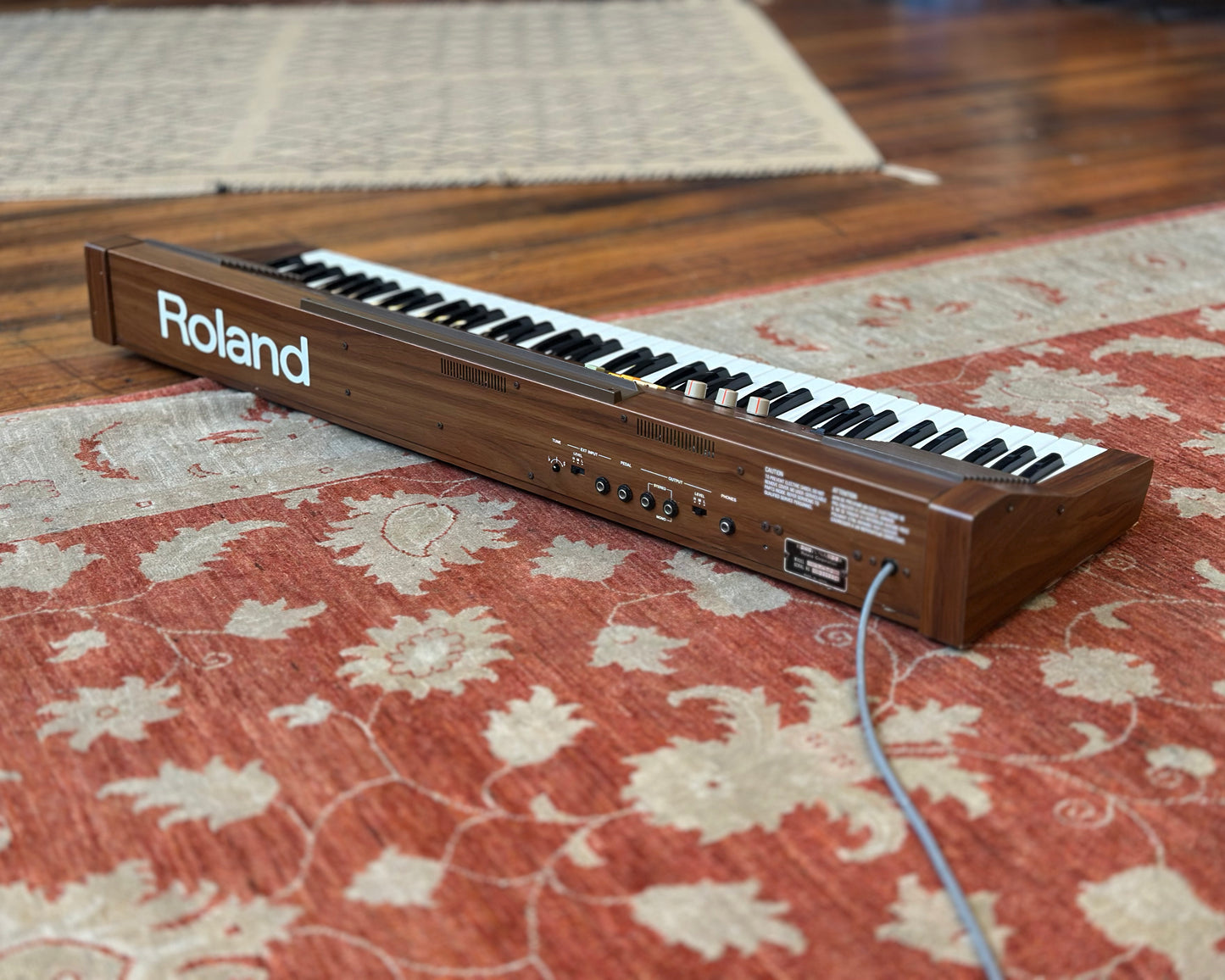 Roland HP-70 Piano Plus
