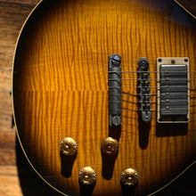 Load image into Gallery viewer, &#39;04 Gibson Les Paul Standard - AA Top w/ OHSC - Loaded with Burstbucker Pro
