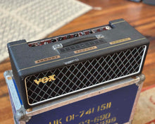 Load image into Gallery viewer, Vintage 1963 VOX JMI(Jennings) AC30/6 T Head - Rehoused
