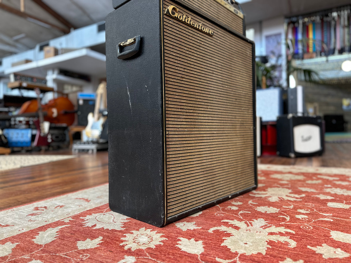 Goldentone Reverbmaster 60 Watt Valve Head & 4x12" Cabinet