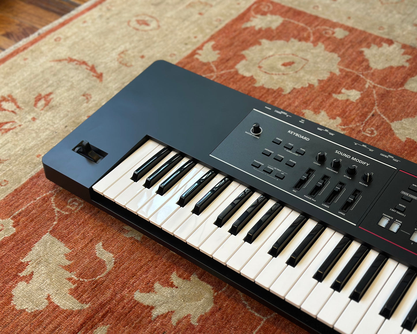 Roland Juno-D7 76-Key Synthesiser