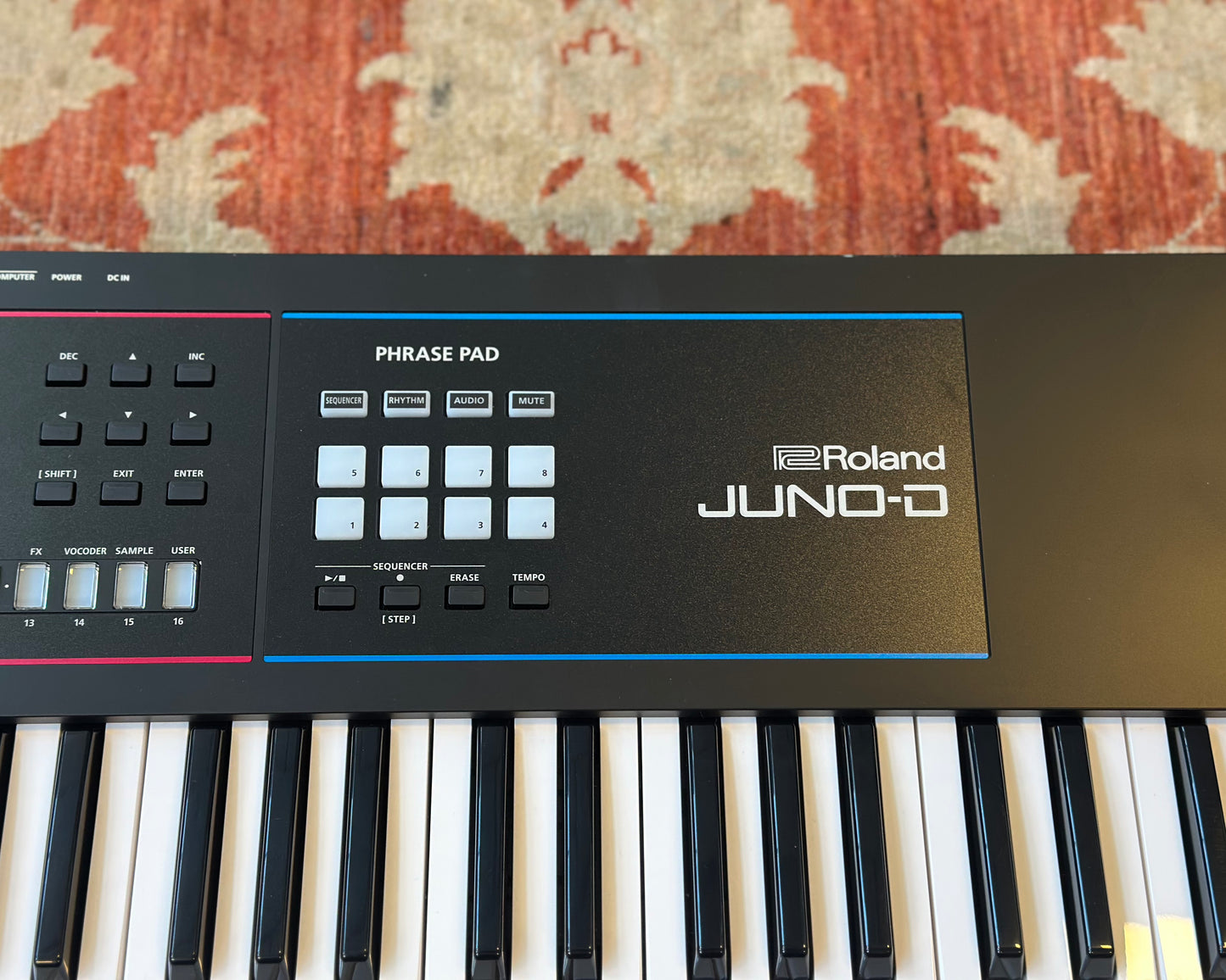 Roland Juno-D7 76-Key Synthesiser
