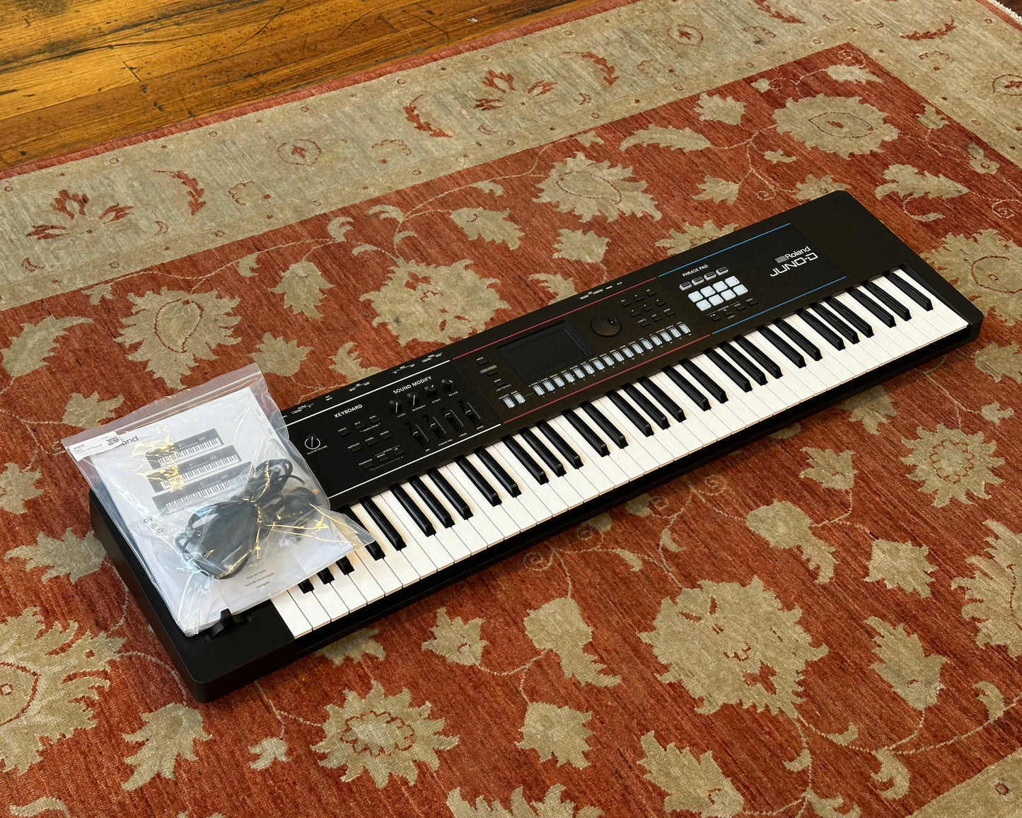Roland Juno-D7 76-Key Synthesiser