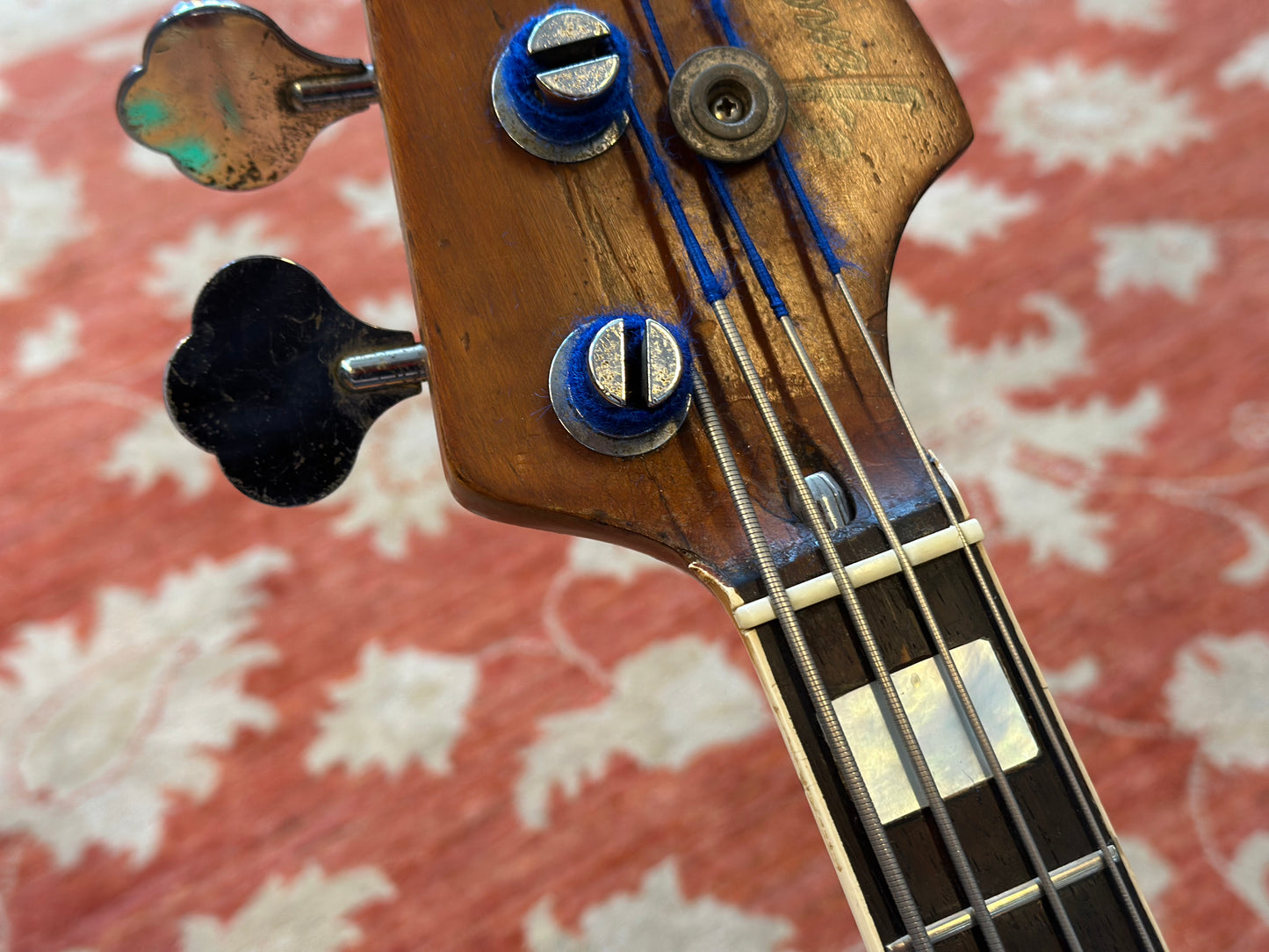 1976 Fender Jazz Bass - Sunburst - 4.6kg