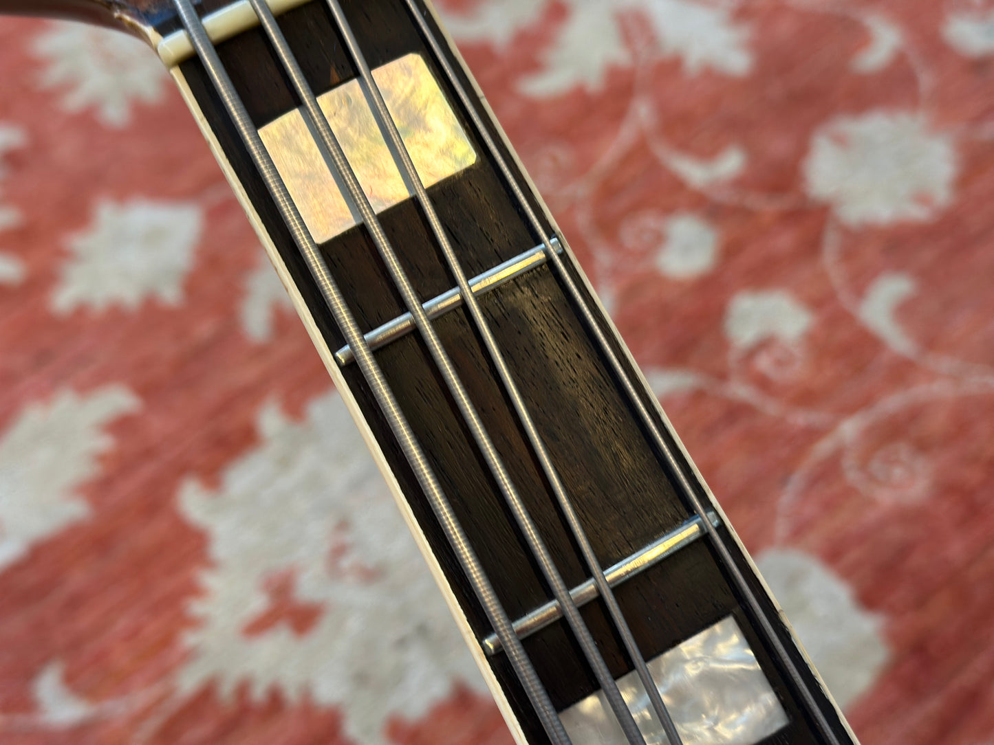 1976 Fender Jazz Bass - Sunburst - 4.6kg