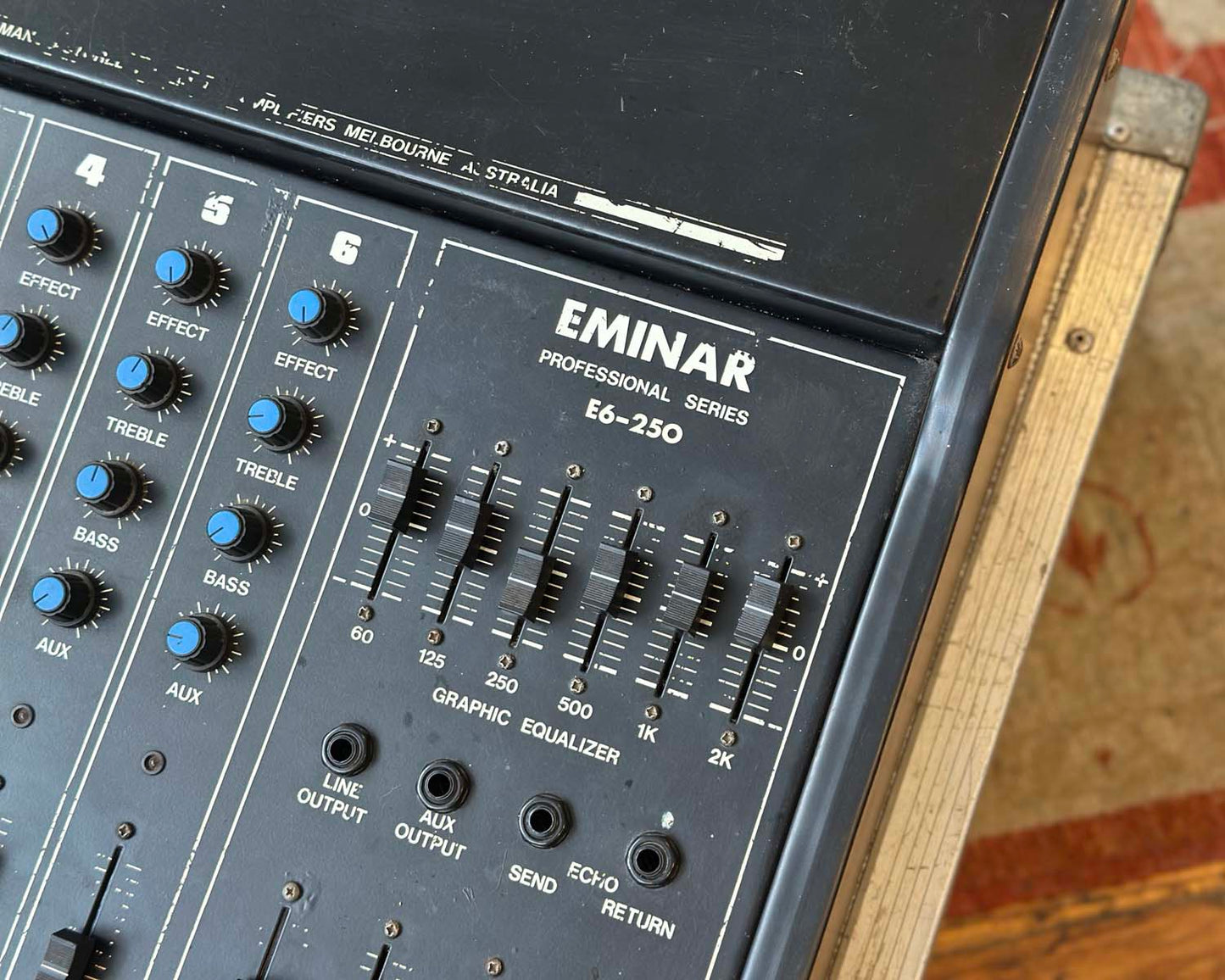 Eminar E6-250 w/ Speakers - AS IS