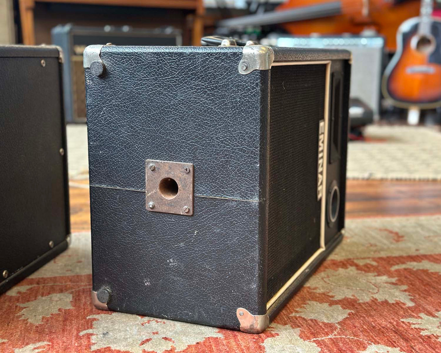 Eminar E6-250 w/ Speakers - AS IS
