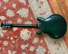 Load image into Gallery viewer, 1968 YAMAHA SA-30T Semi-Hollow w/ OHSC
