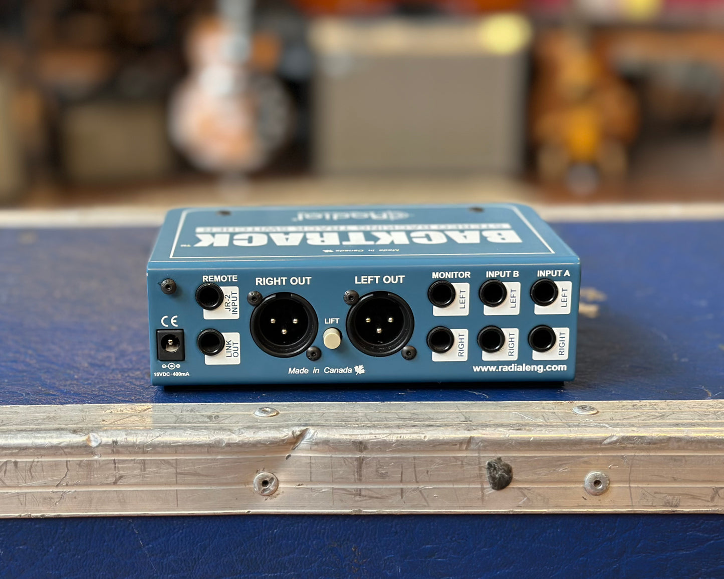 Radial Backtrack Stereo Backing Track Switcher