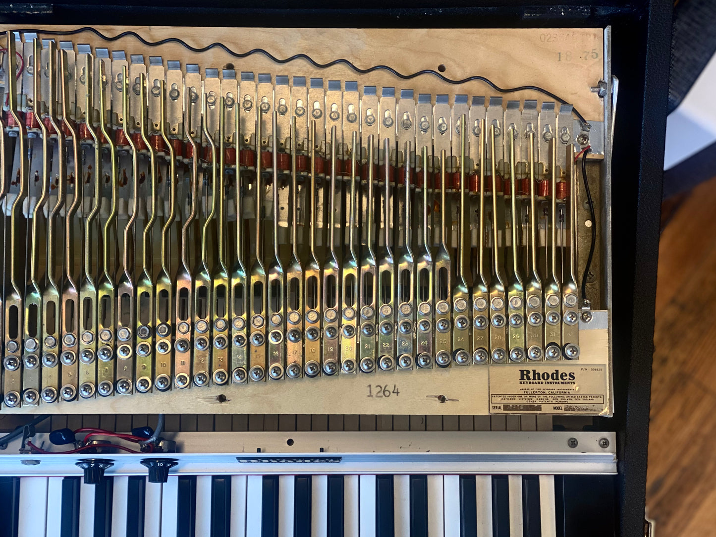 '75 Fender Rhodes Piano Bass