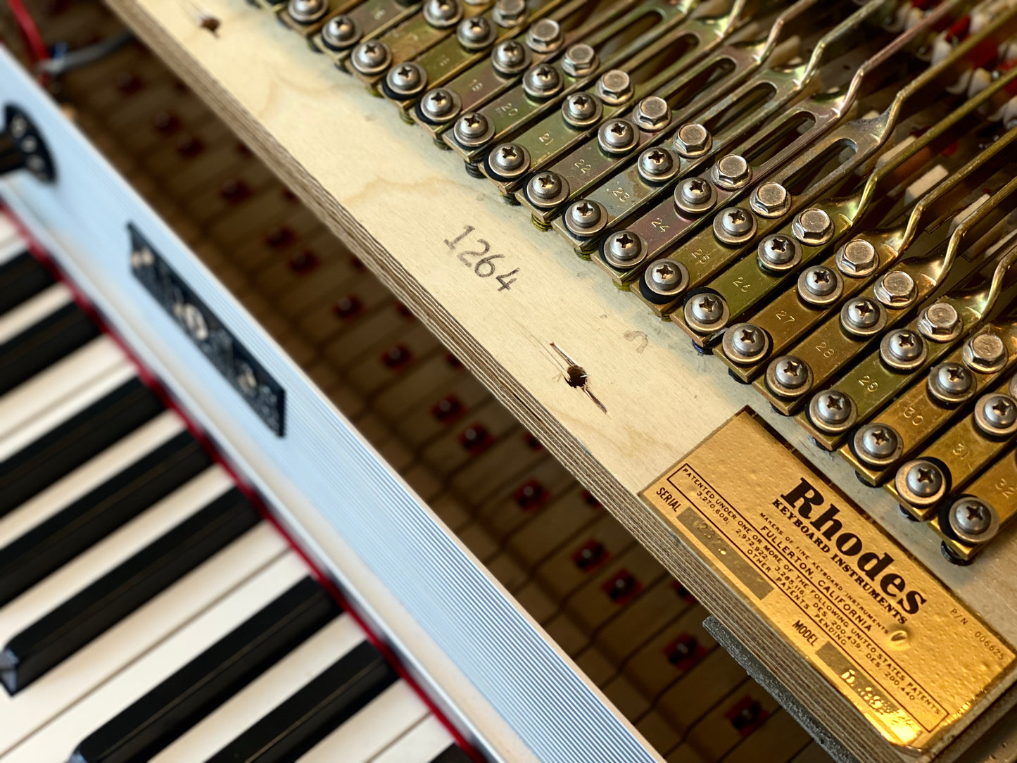 '75 Fender Rhodes Piano Bass