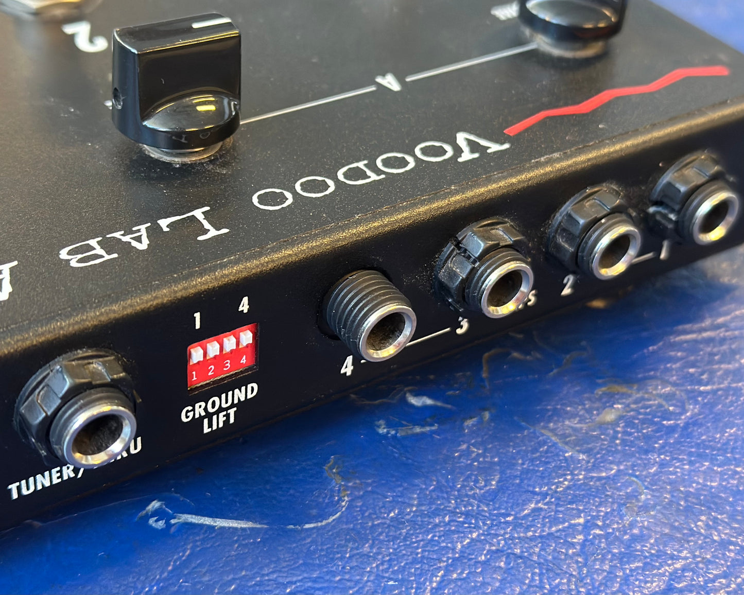 Voodoo Lab Amp Selector 4-Button
