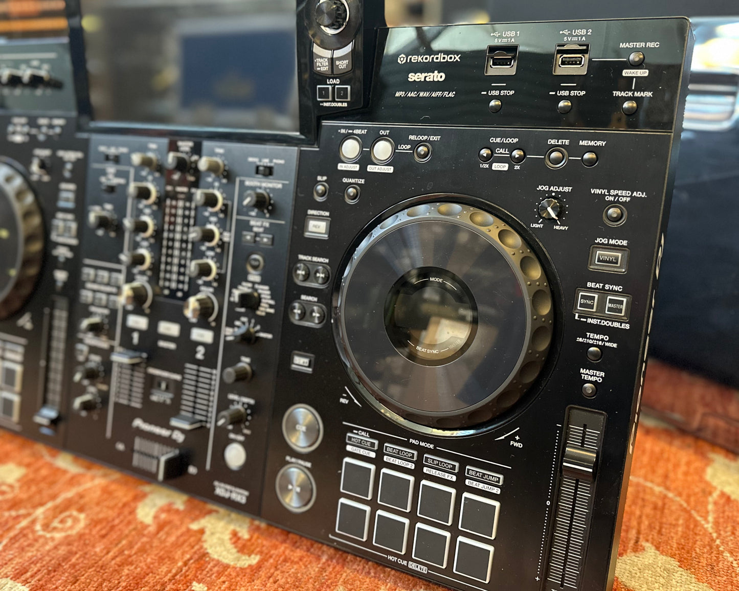 Pioneer XDJ-RX3