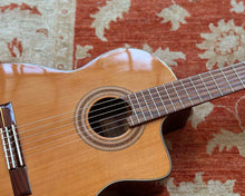 Load image into Gallery viewer, Katoh 101/MCG-50CEQ Classical Guitar

