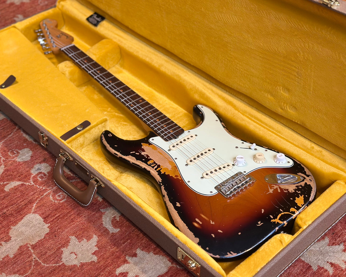 Fender Mike McCready Stratocaster - 3-Colour Sunburst w/ OHSC