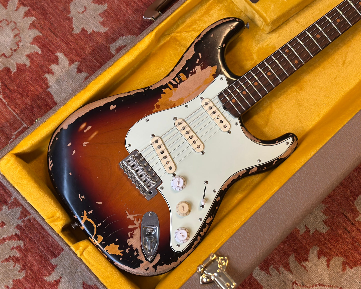 Fender Mike McCready Stratocaster - 3-Colour Sunburst w/ OHSC