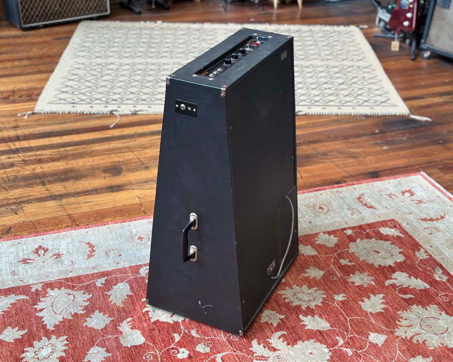 Treble Clef Junior 60 Watt 2X12" Bass Combo