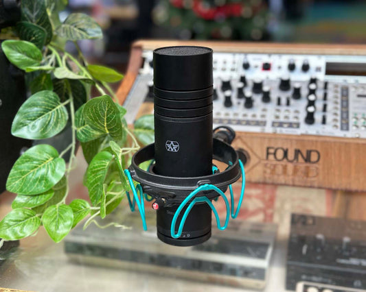 Aston Microphones Stealth