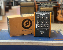 Load image into Gallery viewer, Moog Moogerfooger MF-105M Murf
