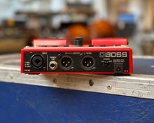 Load image into Gallery viewer, BOSS VE-20 Vocal Performer
