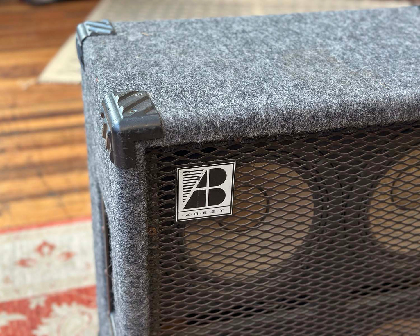 Abbey Sound AQ10 200 Watt 4x10 8Ω Bass Cabinet
