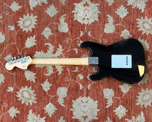 Load image into Gallery viewer, Fender Squier Affinity Series Stratocaster - Black
