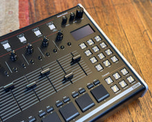 Load image into Gallery viewer, ISLA Instruments S2400 - Sampling Drum Machine

