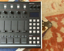 Load image into Gallery viewer, ISLA Instruments S2400 - Sampling Drum Machine W/ DSP Card
