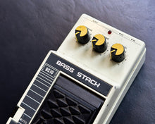 Load image into Gallery viewer, Ibanez BS10 Bass Stack Distortion Pedal
