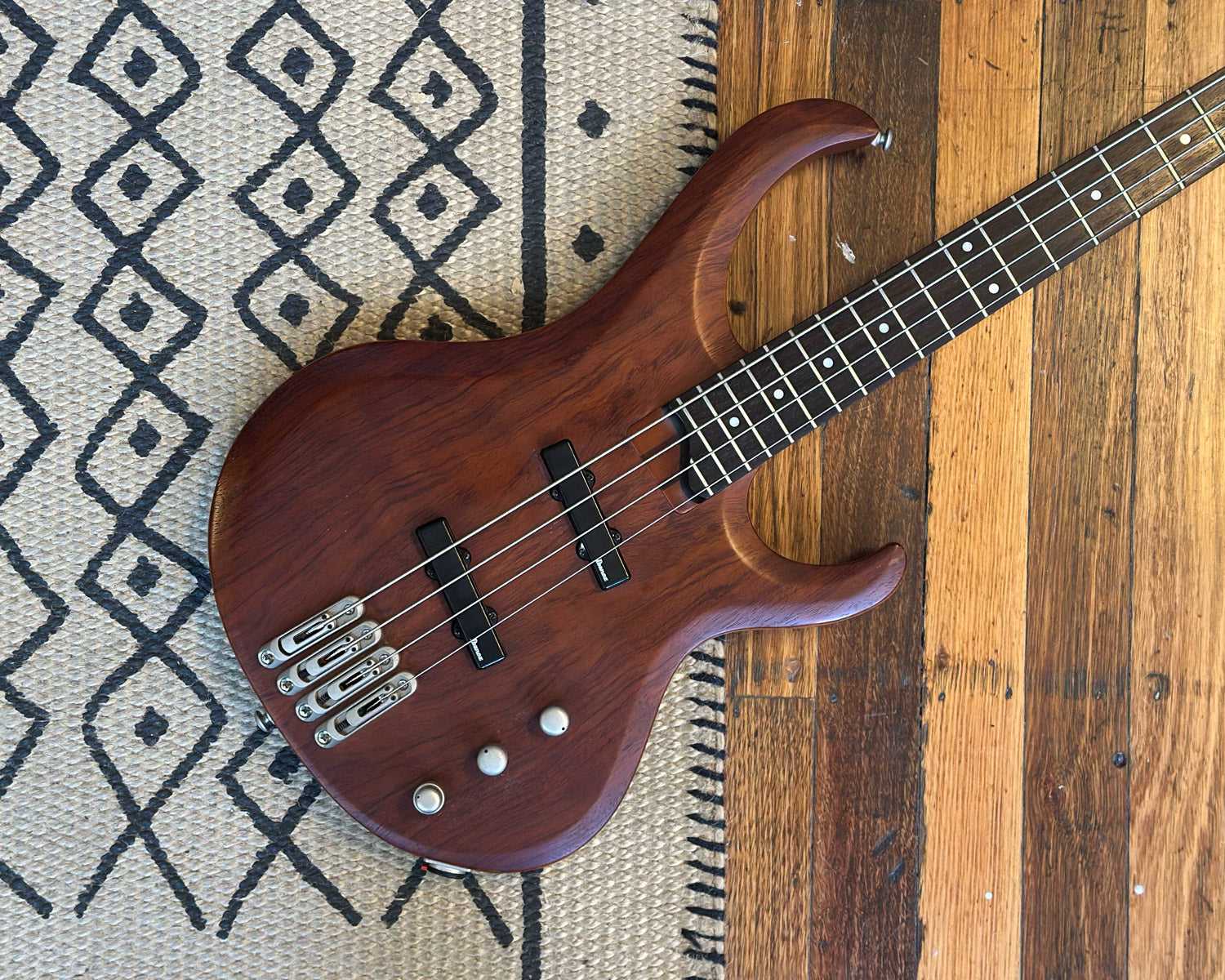 Bass Guitars – Found Sound Bass Guitars – Found Sound